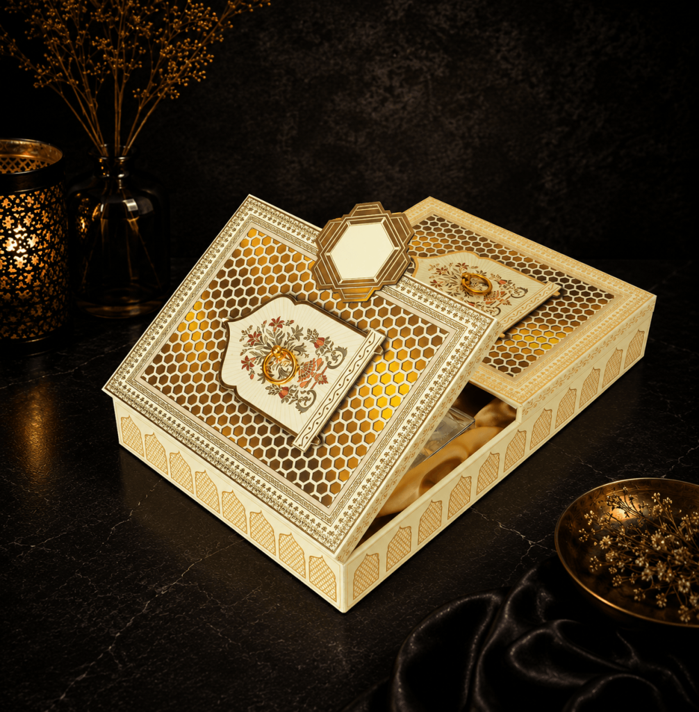 Petal Pack – Premium Corporate Gifting Box